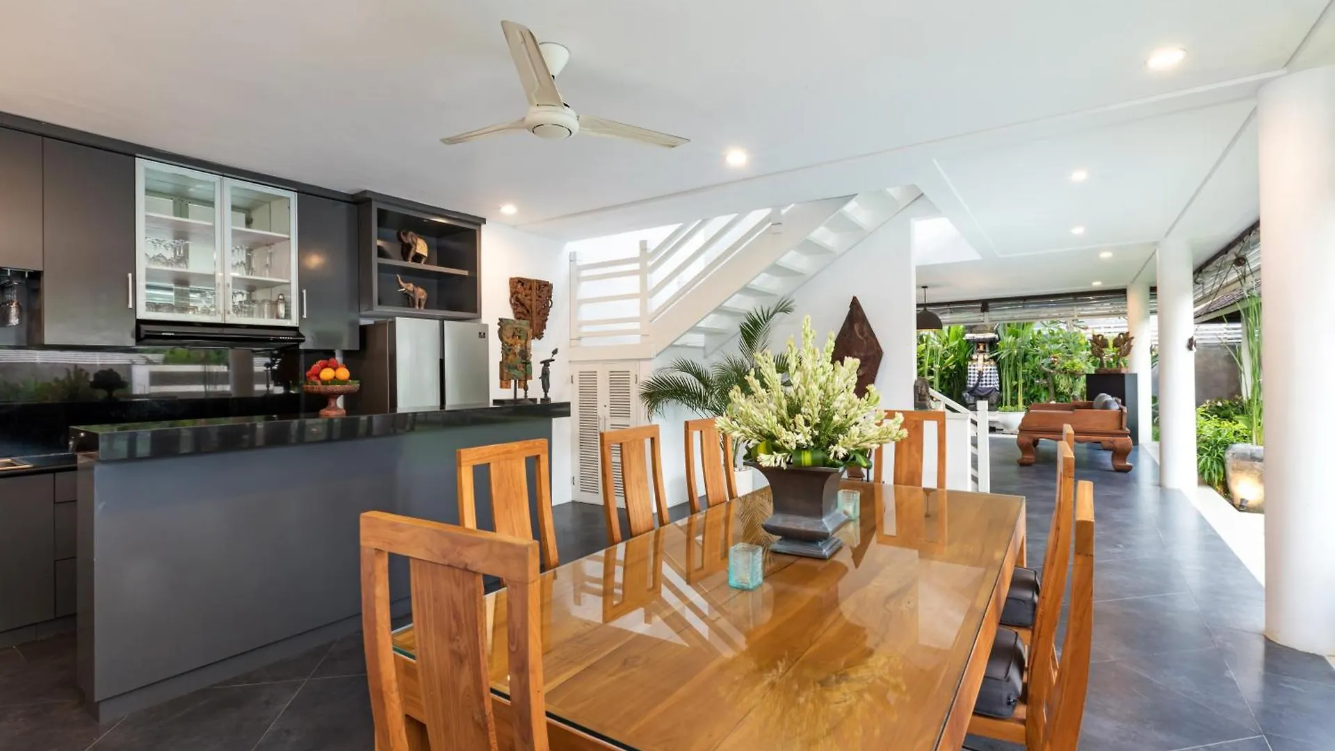 Kerta Rama Seminyak Villa