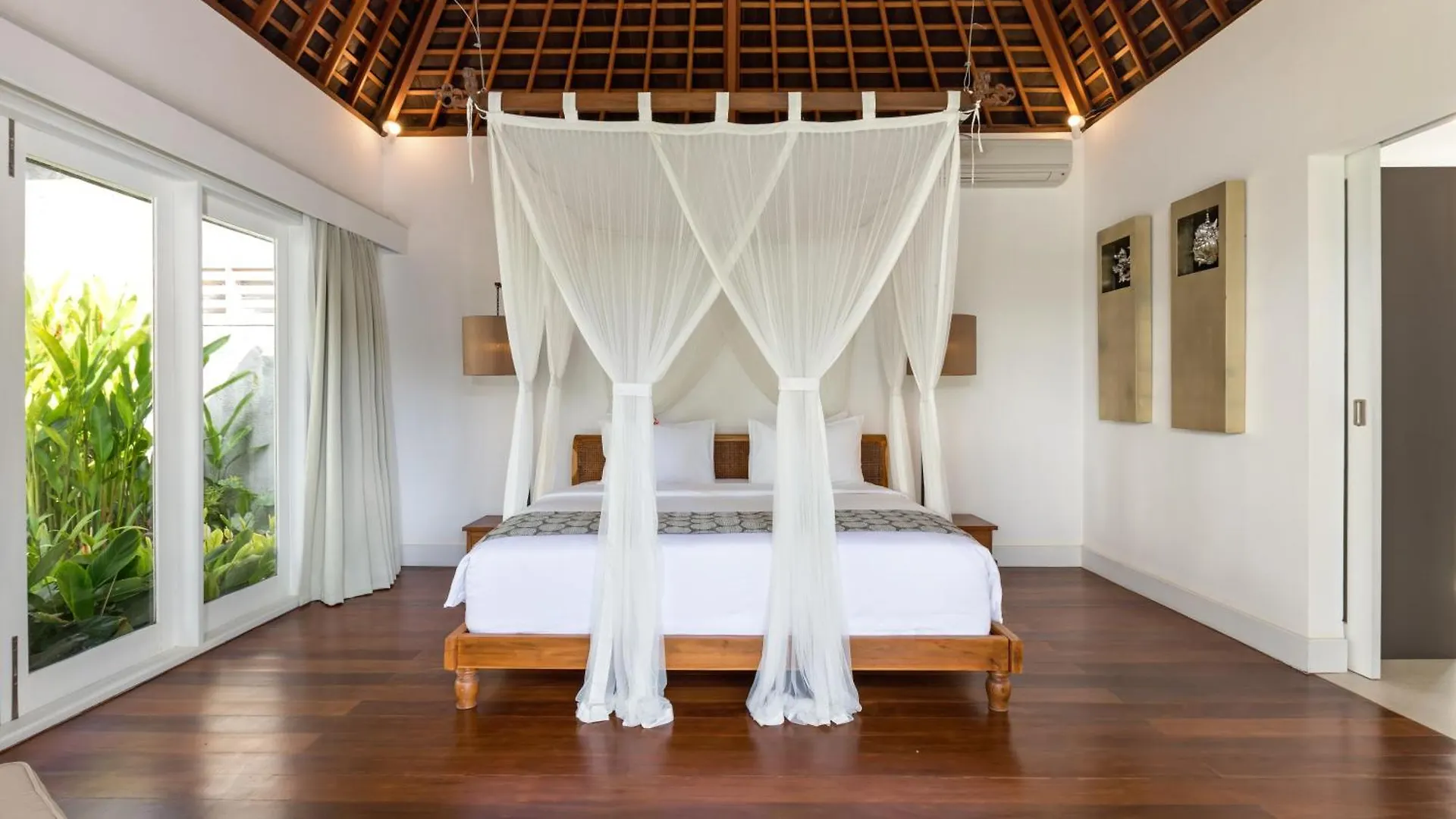 Contacten van Kerta Rama Seminyak