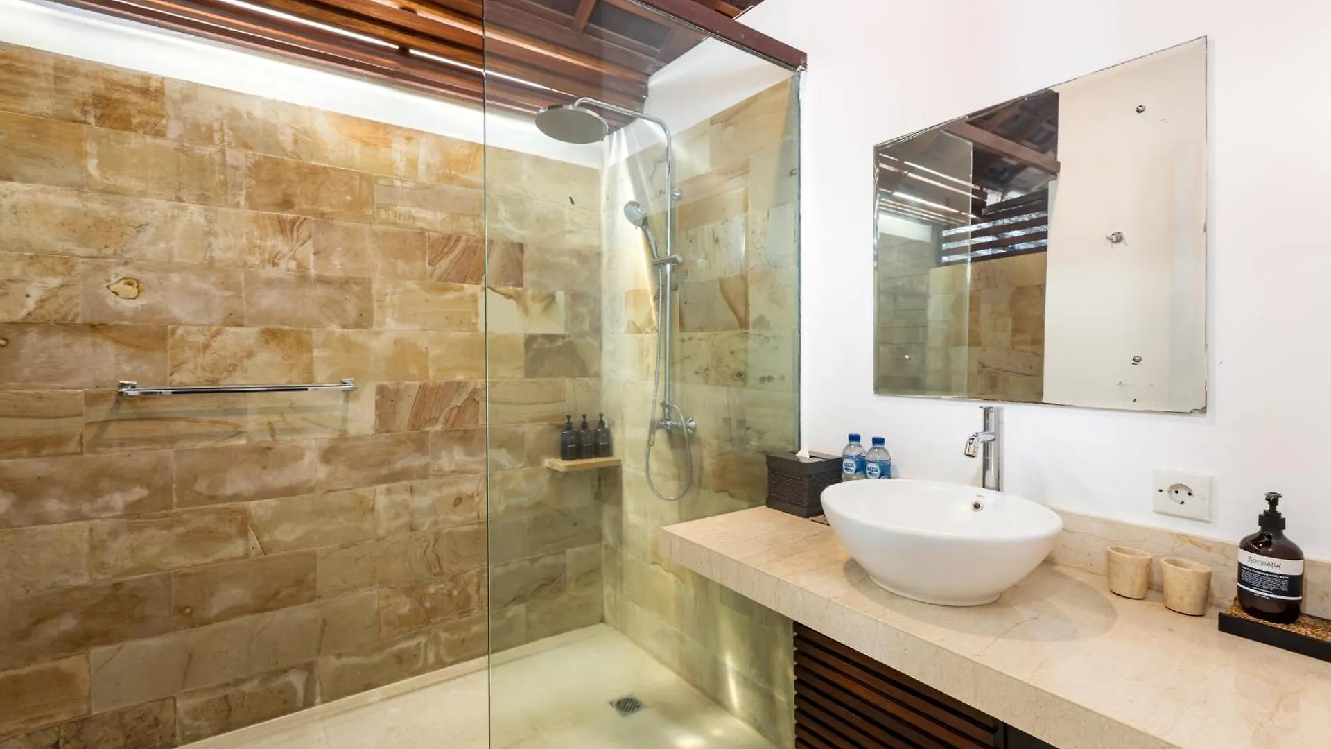 Kerta Rama Seminyak Villa