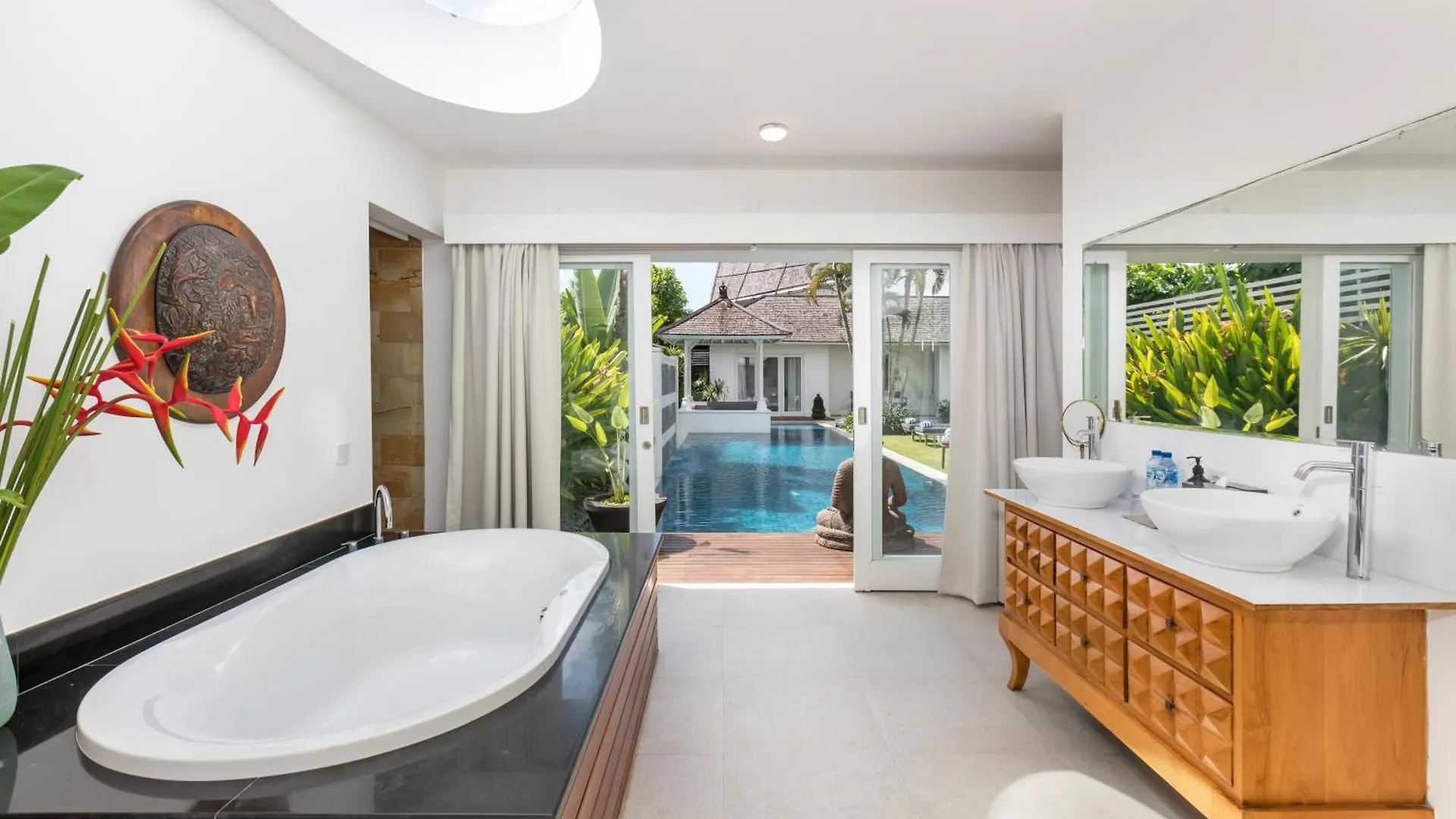 Kerta Rama Seminyak Villa